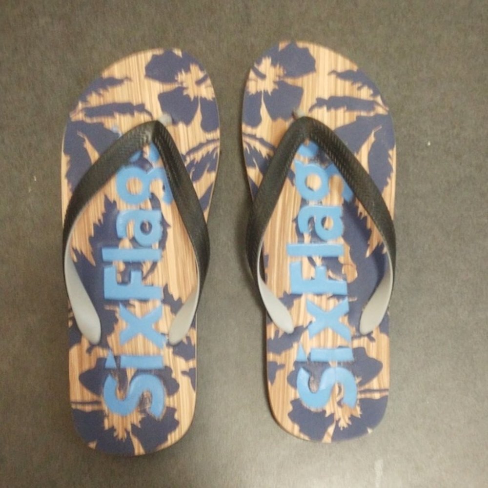 SIX FLAGS OFFICIAL Foam Men's Flip Flops Sandals Shoes Boys 9-10.5